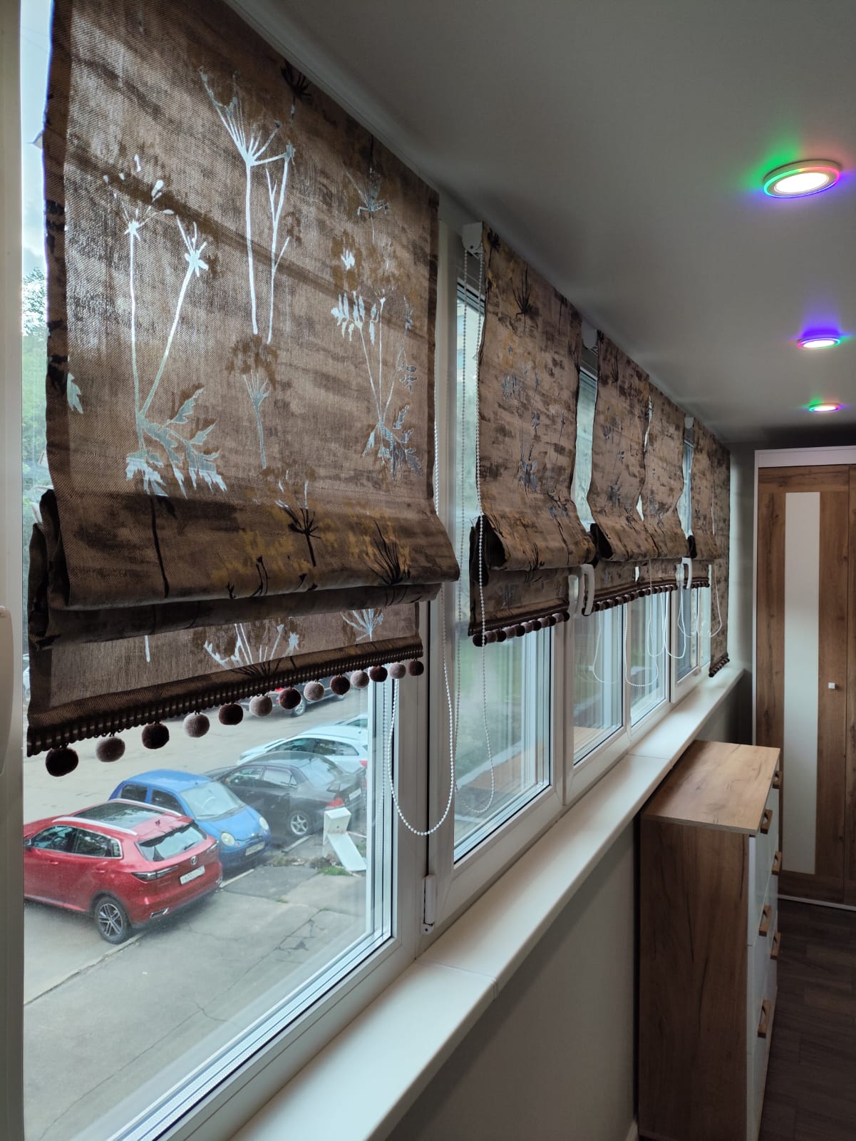 Римская штора на балкон